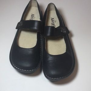ALEGRIA Black smooth leather Mary Jane Sz 40